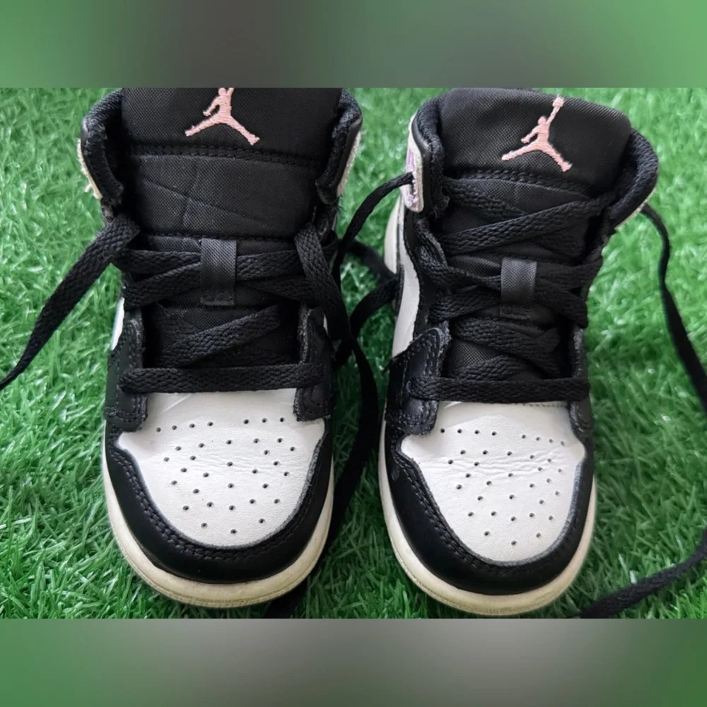 Jordan 1 Mid‎ SE Zen Master (TD) Size 8C